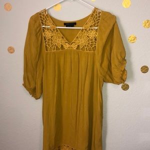 BCBG Maxazria Golden Top